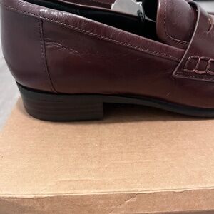 Zara loafers 7.5 in women NWT